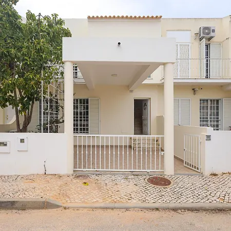 Vila Areias De